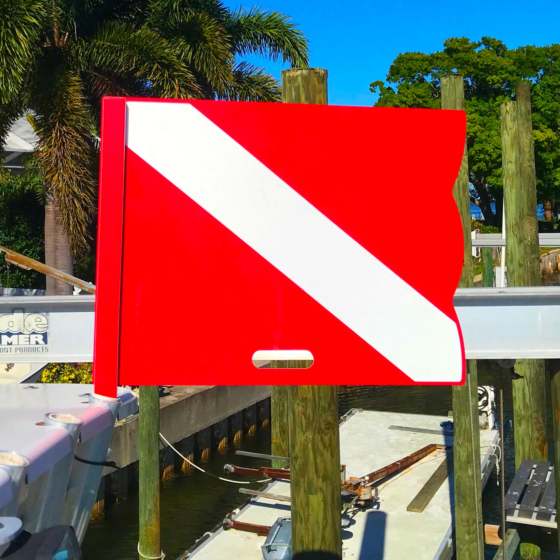 Fully legal hard dive flag design offers consistent quality, precision, and UV resistance, AND Mangrove Marine ONLY uses King brand Starboard.
